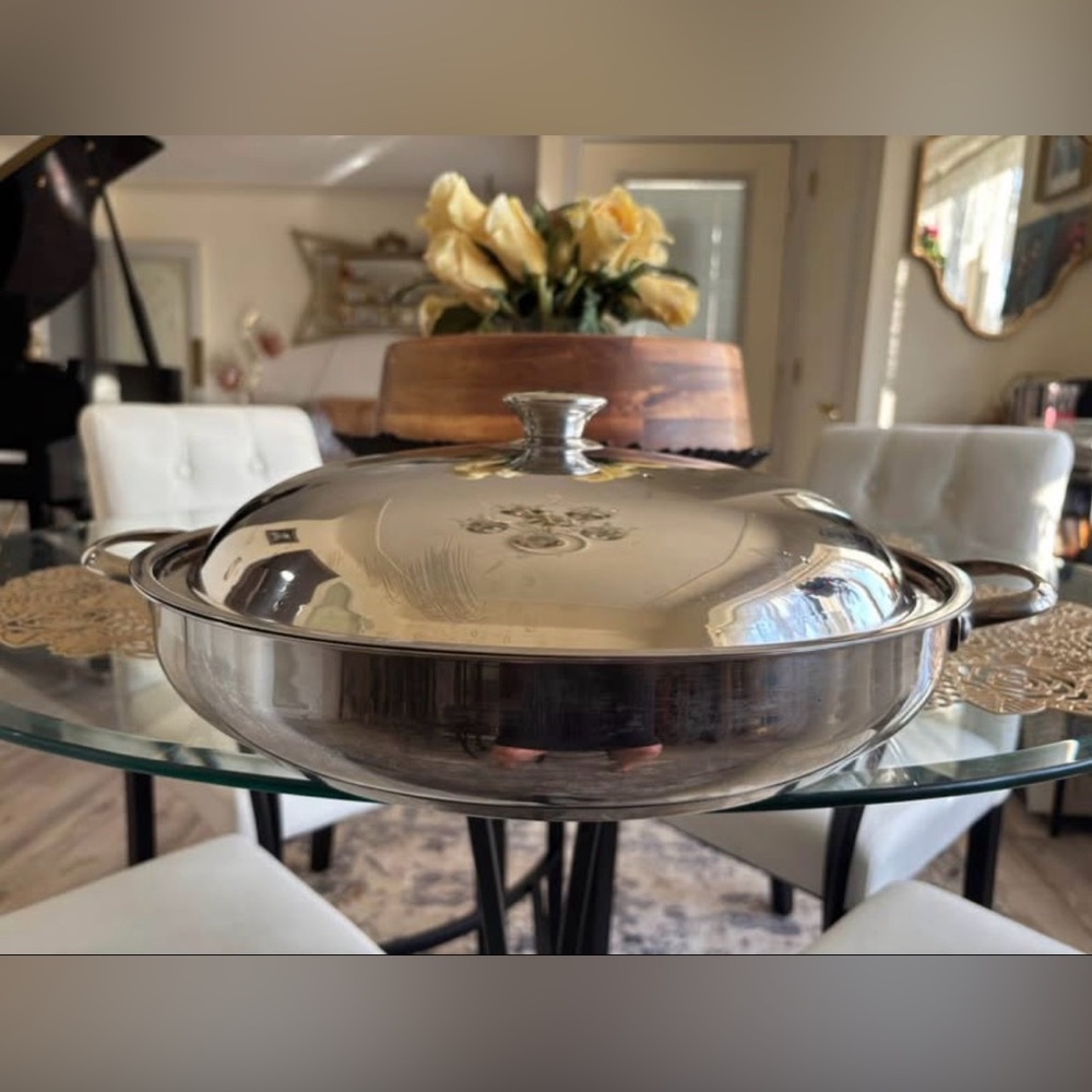 Wolfgang Puck 14” Bistro Braising Pan with Lid